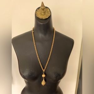 1960’s MONET necklace from the “Bolero” collection. Beautiful 25” long